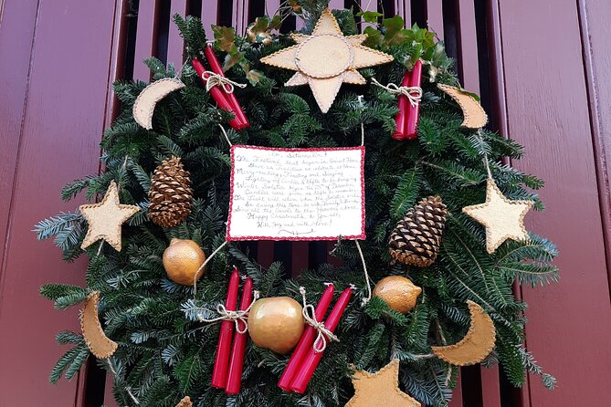1 Hour Christmastide Walking Tour in Virginia Past and Present - Booking Information