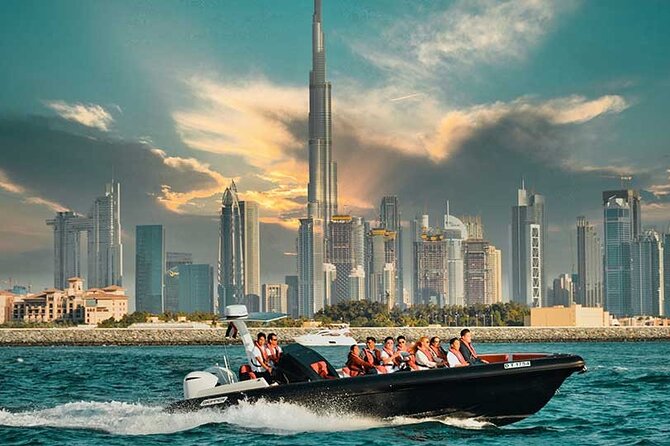 1-Hour Dubai Tour by Black Boat - Capturing the Burj Al Arab