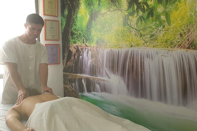 1 Hour Private Chiromassage Session in Seville - Relaxation and Pain Relief Benefits