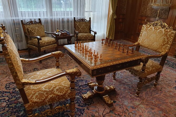 10 H Ceausescu Communism Private Tour in Bucharest Plus Draculas Grave - Reviews and Ratings