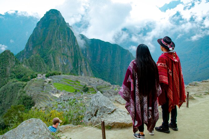 2-Day Private Tour: Sacred Valley and Machu Picchu by Train - Booking and Confirmation