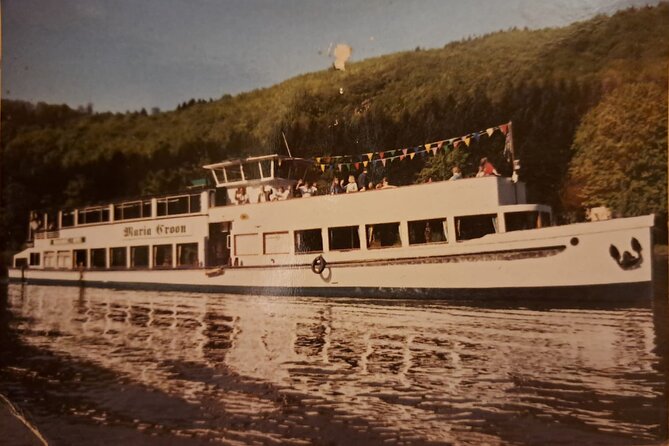 2-Hour Evening Cruise With Delicious Buffet and Live Music - Guest Reviews and Feedback