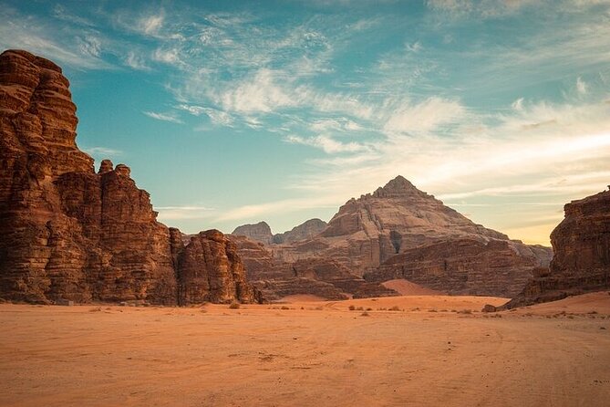 3 Day Group Tour From Amman to Petra Wadi Rum Aqaba Dead Sea - Local Tour Guide Services