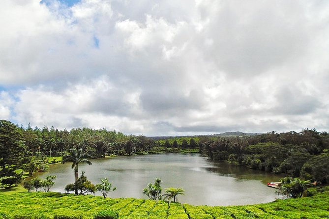 3-Day Private Tour of Mauritius Island With Optional Wild Dolphin Swim - Snorkeling and Dolphin Encounter