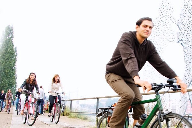3-Hour Private Berlin Bike Tour: Vibes of Berlin - Key Sights