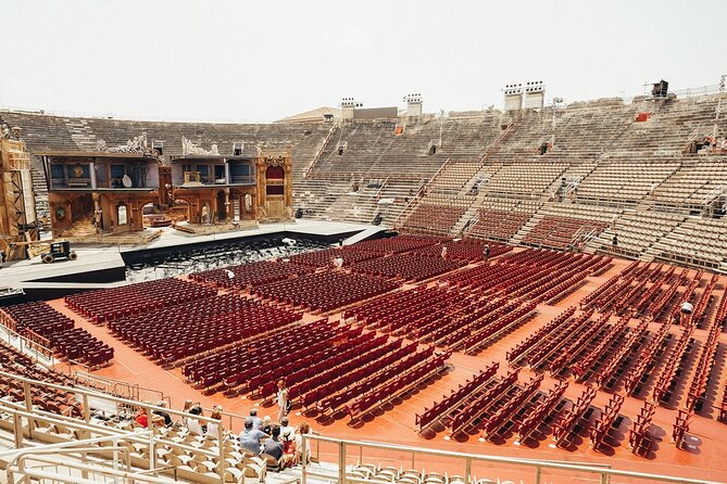 3 Hour Walking Tour of Verona and Arena - Navigating the City Center