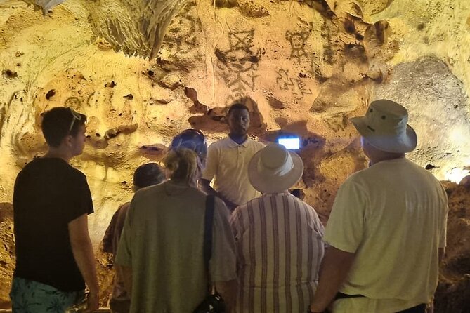 3 Tours in 1: Cave of Wonders, Altos De Chavon, Chocolate Factory - Roundtrip Transportation and Inclusions
