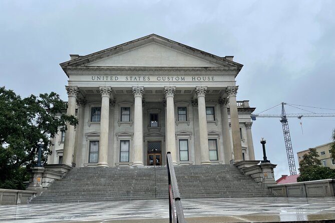 300 Years of War and Peacetime in Charleston: A Self-Guided Audio Tour - Technology for Tour Participants