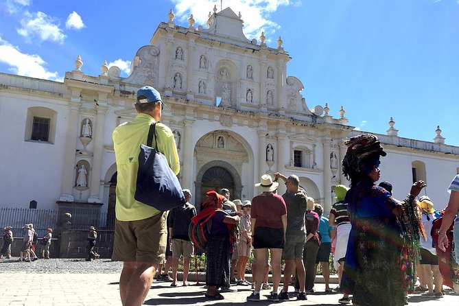 4-Day Tour: Guatemala City, Antigua, Chichicastenango Market and Lake Atitlan - Exploring Antigua