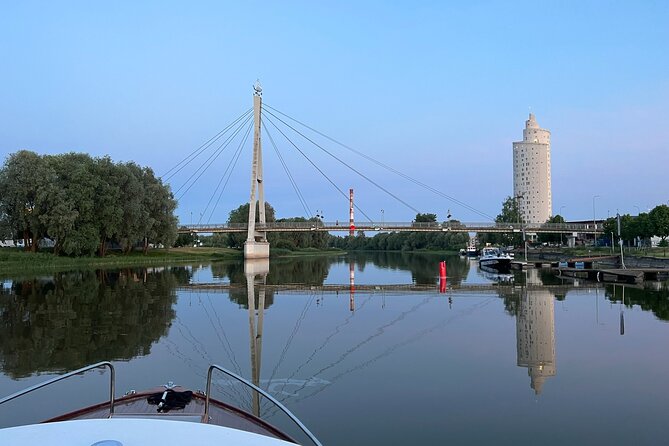 4-Hour Private Guided Luxury Boat Tour in Tartu - Confirmation and Booking