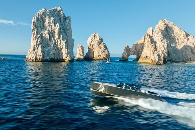 4 Hours All Inclusive Private Charter in Cabo San Lucas - Premium Open Bar