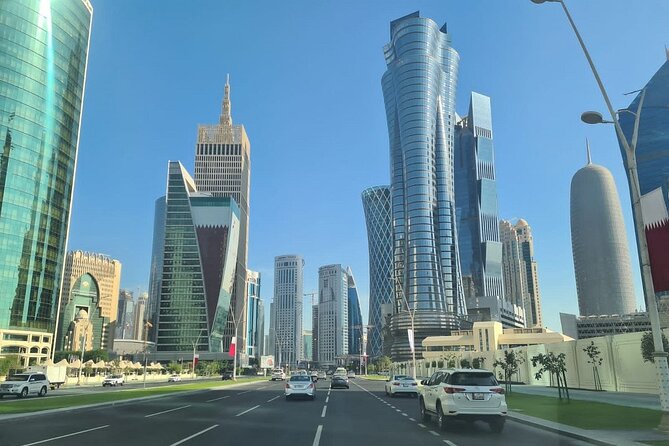 4 Hours-Doha City Private Tour From Airport/ Hotel - Guide Performance
