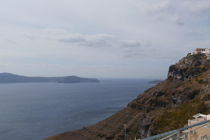6 Hours Private Full Santorini Highlights - Tour Guide and Insights