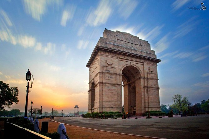6DAY Private Tour of Delhi, Agra, Jaipur, and Varanasi From Delhi - Dining Experience