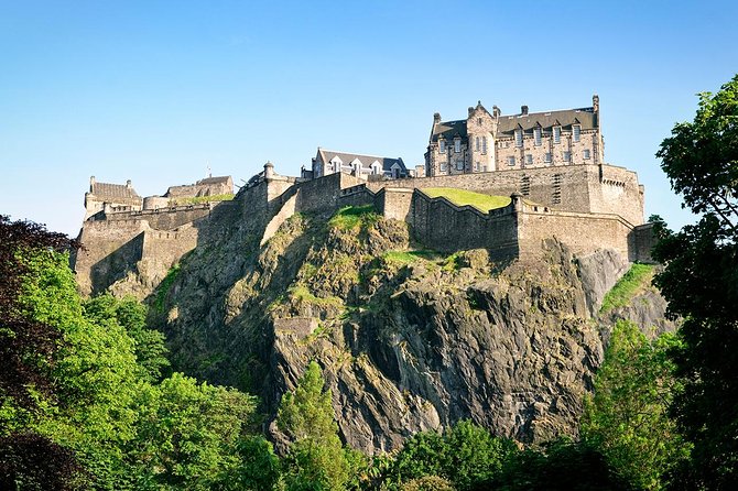 7 Day Winter Tour of England and Scotland Starting From London - Covered Meals and Daily Gratuities