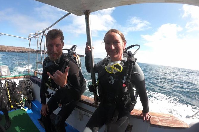 7 Days Diving and Hiking on the Galapagos Islands Tour - Hiking Experiences