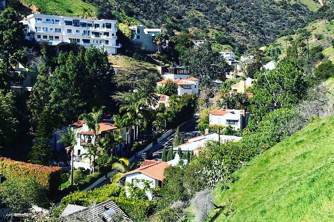 7 Hour Tour of Hollywood, Beverly Hills, and L.A. Beaches - Experiencing the Vibrant Sunset Strip