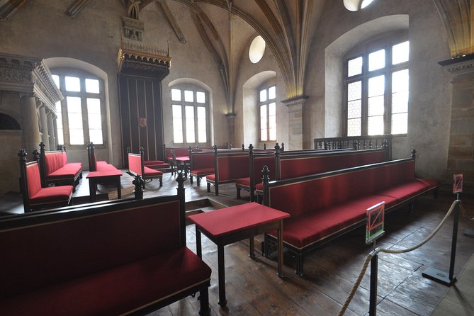 A Private Prague Castle & Interior Tour - Booking Information