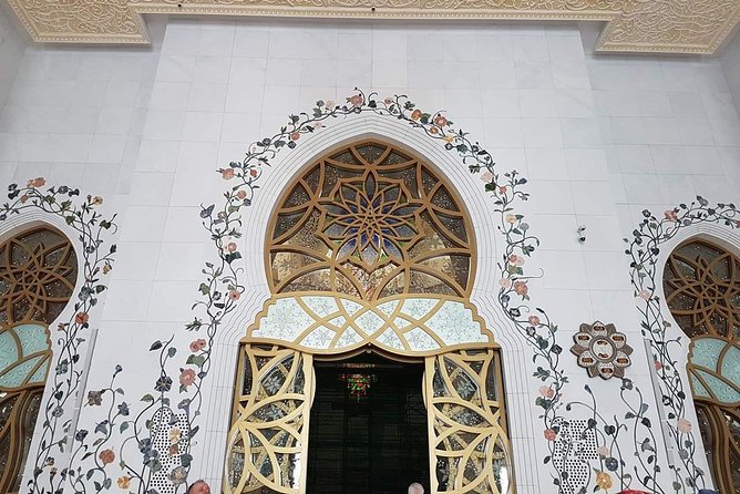 Abu Dhabi Full Day City Tour - Architectural Marvels