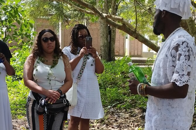 Accra: Assin Manso Slaves River and Cape Coast Castle Day Tour - Educational Experience