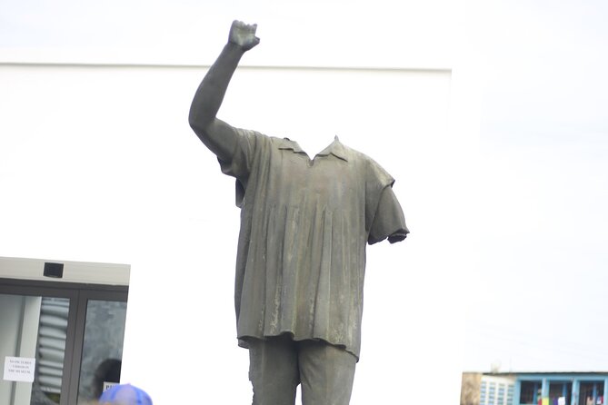 Accra City Tour - Historic Colonial Forts and Areas