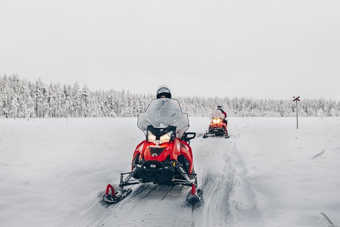 Adventurers Snowmobile Tour 4h - Safety and Fitness