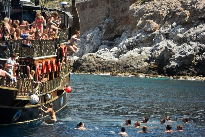 Alanya Boat Trip With Unlimited Soft Drinks and Lunch - Hotel Pickup and Drop-off