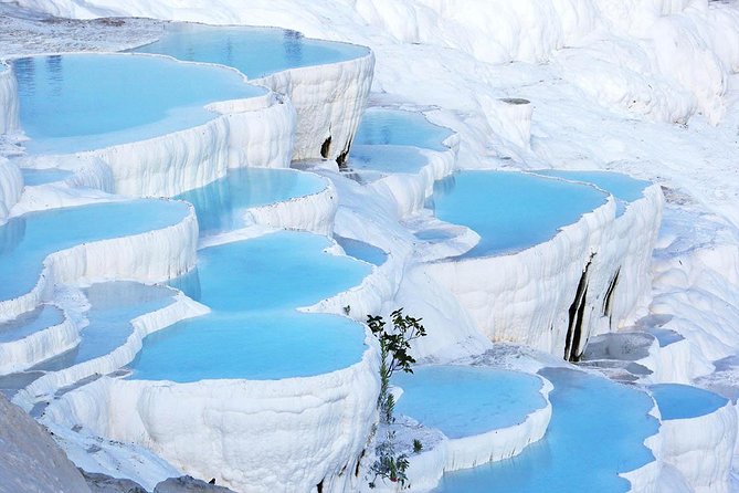 Alanya&Side: Pamukkale & Salda Lake Guided Excursion - Tour Guide Performance