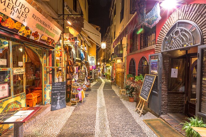 Albaicin and Sacromonte Private Tour - Personalized Learning Experience