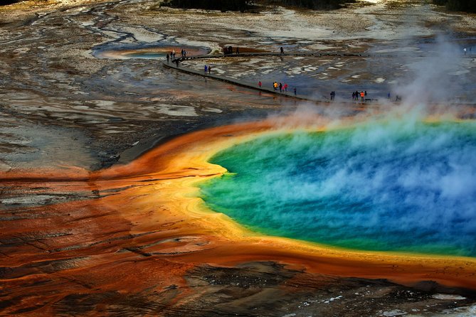 All-Day Tour of Yellowstone National Park - Navigating Yellowstones Unique Terrain