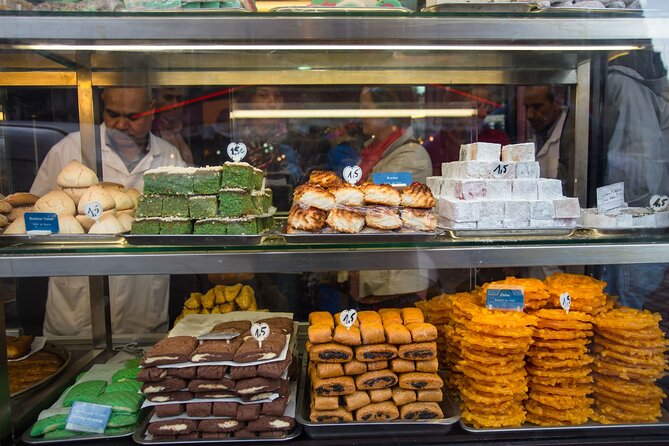 All Inclusive Food & History Tour of Marseille With Local Guide - Cancellation Policy