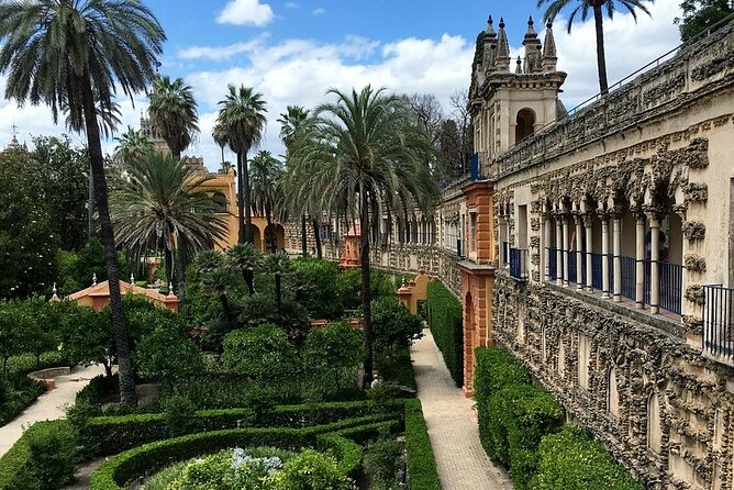 Andalusia Sightseeing Half-Day Small-Group Tour in Seville - Transportation and Accessibility