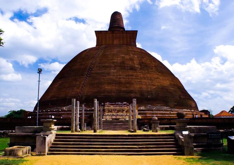 Anuradhapura: Archaeological Site Guided Tuk-Tuk Tour - Customer Feedback