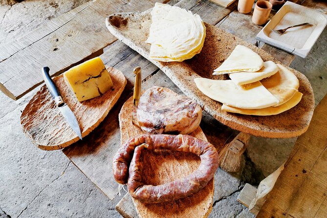 Archeology, Visit to a Vineyard and Wine and Pecorino Cheese Tasting - Vineyard Tour and Tasting