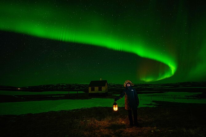 Award Winning Private Northern Lights Tour With All Inclusive - Tour Schedule