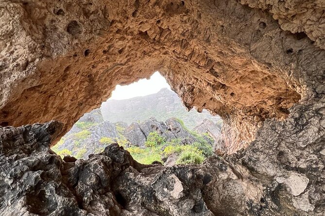 Ayn Khor Waterfall Adventure and Fazayah Beach Shore Excursion - Marneef Cave and Blowholes
