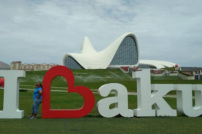 Baku Modern City & Old Town Private Tour - Tour Experience and Activities