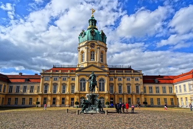 Berlin Stories - an Exciting Scavenger Hunt Tour - Booking and Cancellation Policy