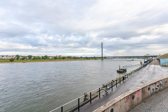 Best Intro Tour of Dusseldorf With a Local - Meeting Point and Ending Location