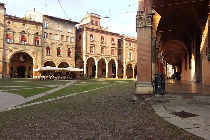 Best of BOLOGNA on a Private Tour - Taking in Local Culture