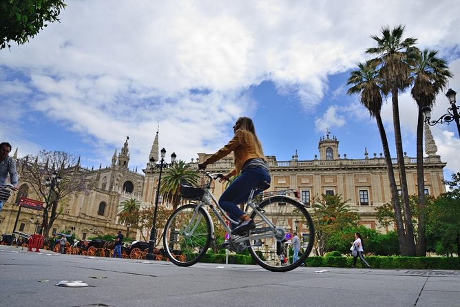 Bike Rental in Seville City Centre. 2 Different Locations - Return at Different Site