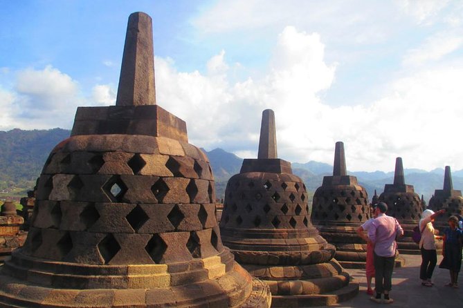 Borobudur Sunrise From Hill & Prambanan Temples Tour - Customer Experiences
