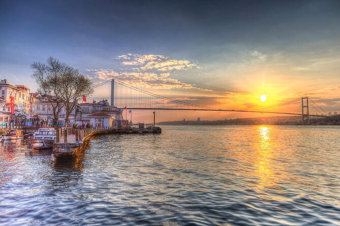 Bosphorus Private Sunset Cruise on a Yacht With Wine - Delectable Dinner Options Available