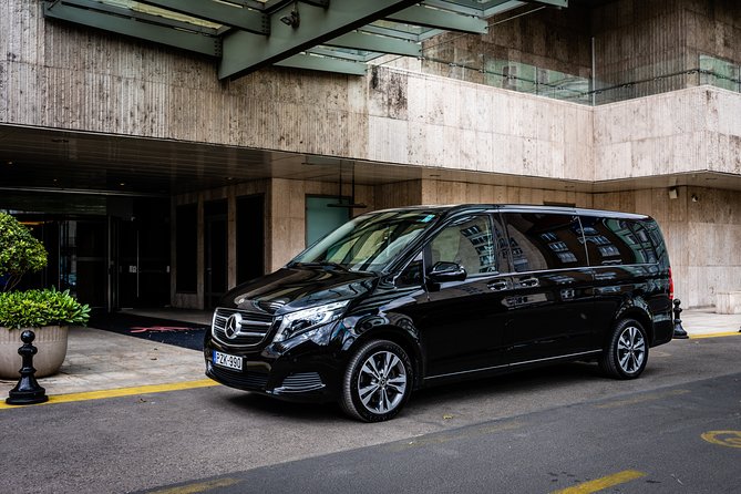 Budapest Private Airport Transfer in a Luxury Minivan - Customer Feedback and Ratings
