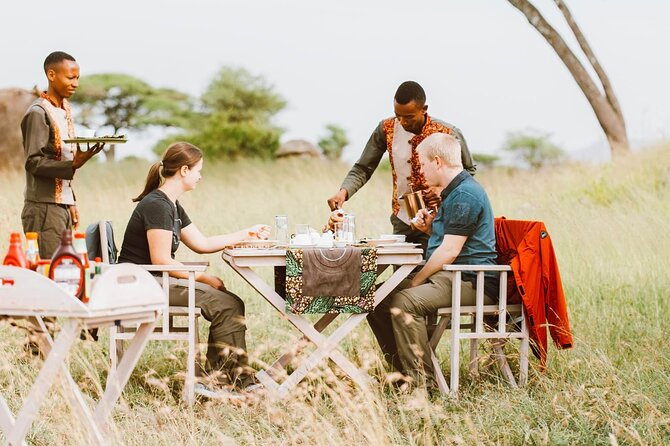 Bush Lunch in the Wild in Serengeti & Tarangire National Parks - Unique Dining Experience