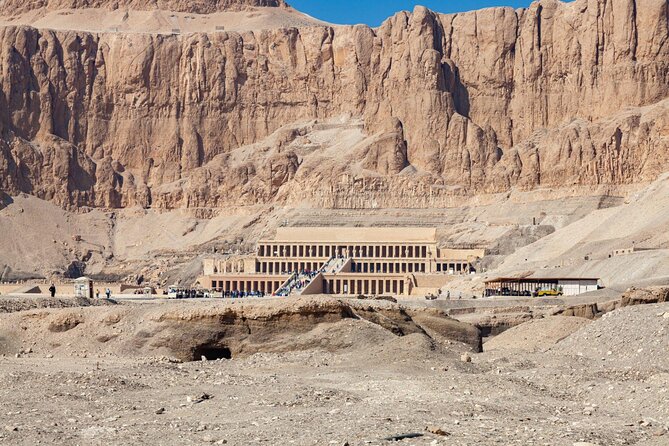 Cairo Over Day, Egyptian Museum, Pyramids & Lunch From Hurghada - Pickup Information
