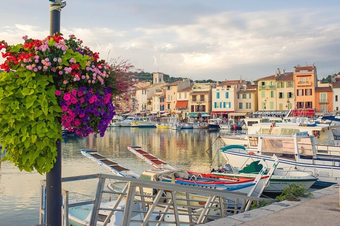 Calanques Of Cassis, the Village and Wine Tasting - Tasting Cassis Wines