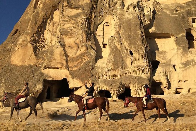 Cappadocia - Horseback Riding in Winter Wonderland - Navigating the Trails