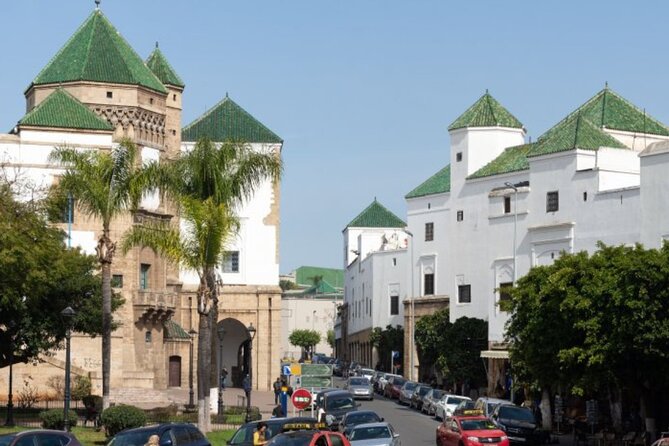 Casablanca Guided Tour With Professional Guide and Lux Vehicle - Booking and Pricing