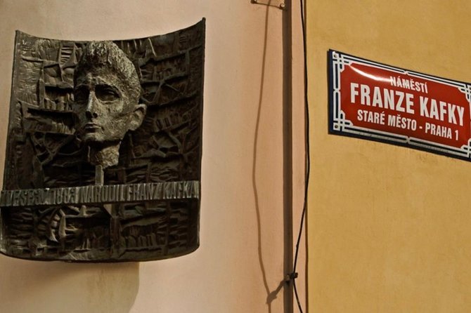 City Tour of Pragues Old Town - Tour Itinerary and Guides